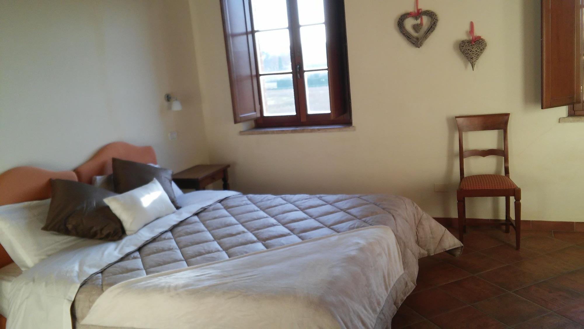 Hotel More Di Cuna Monteroni d'Arbia Ngoại thất bức ảnh
